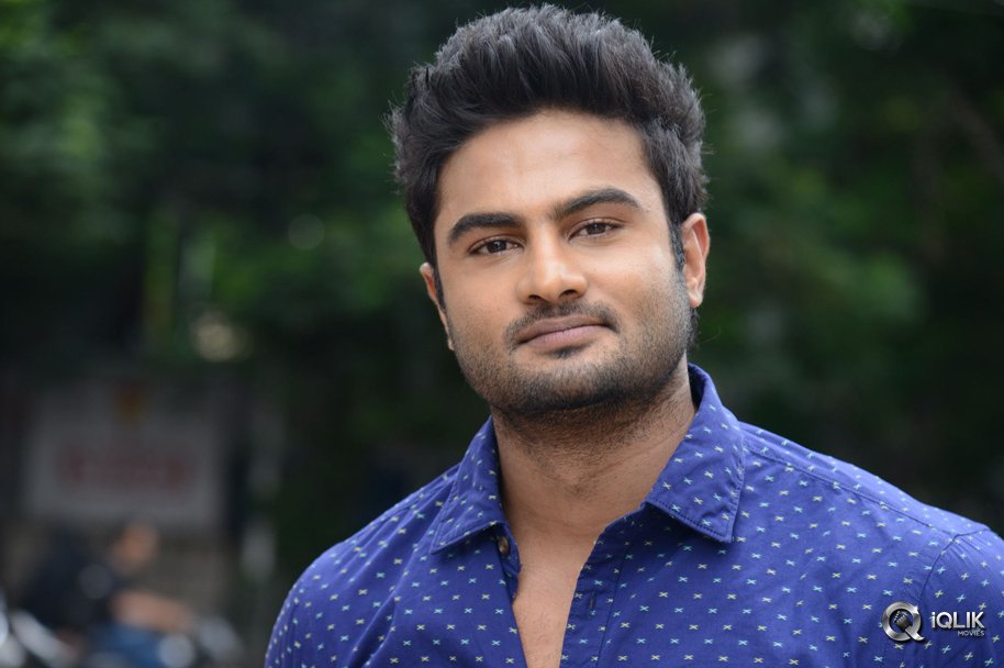 Sudheer-Babu-at-Krishnamma-Kalipindi-Iddarini-Special-Show-Press-Meet